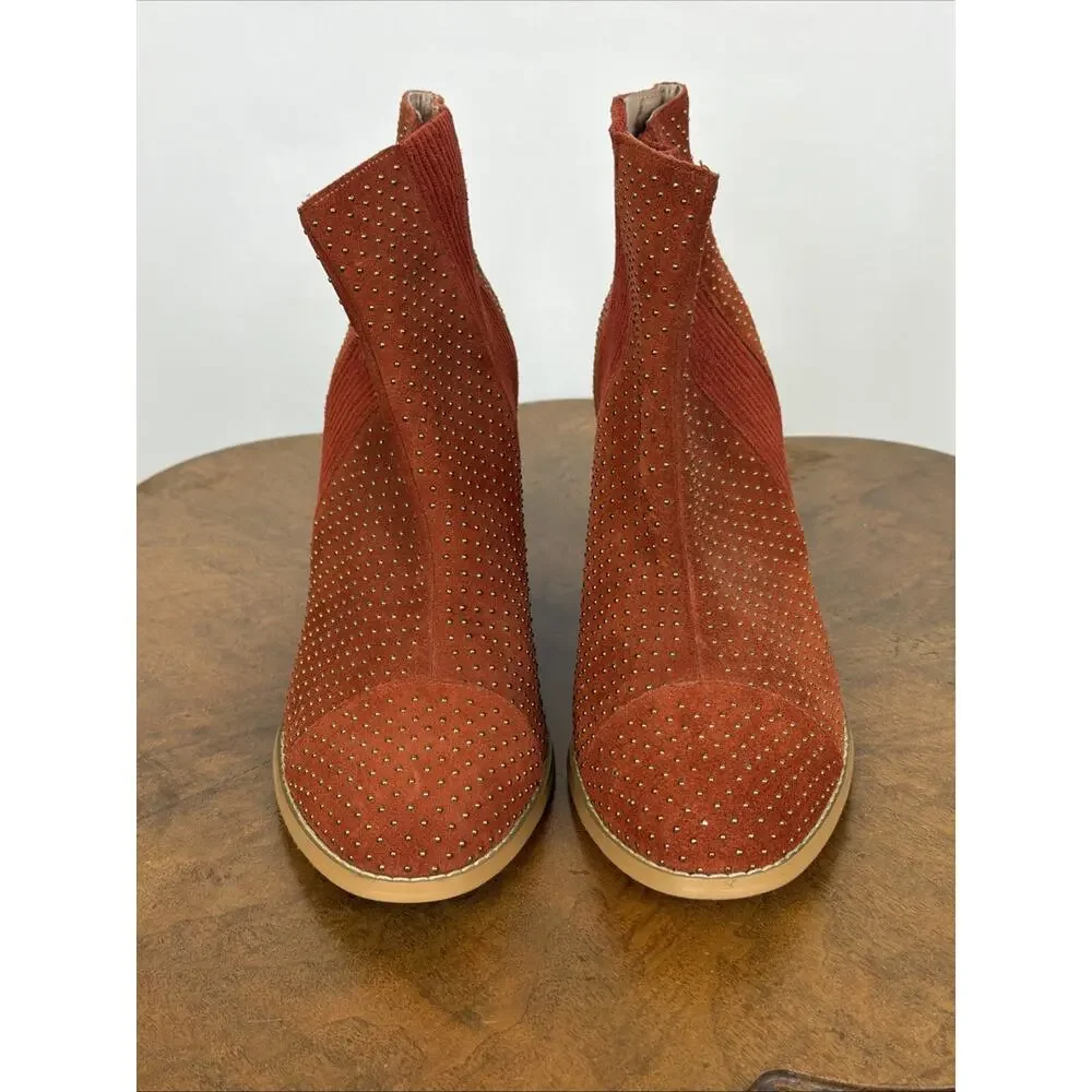 Anthropologie Terracotta Suede Ankle Boots Gold Studs Stacked Heel 8.5 Boho Rust - Picture 3 of 7